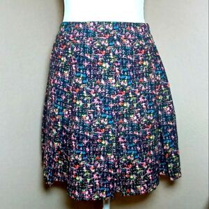 Collective concepts Pleaded skirt Size S